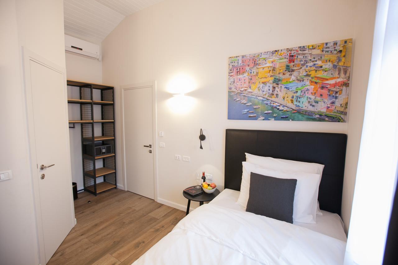 City Port Hotel Haifa Eksteriør billede